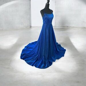 Elegant Blue Evening Gown